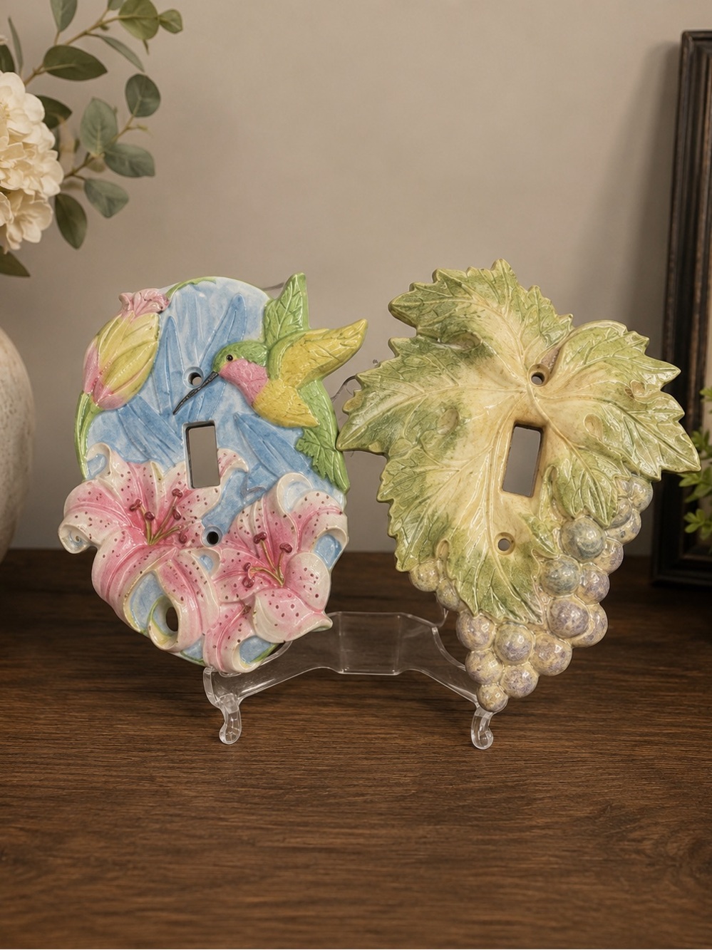 TWO decorative wall switchplates designs hummingbirds lilies grape vine